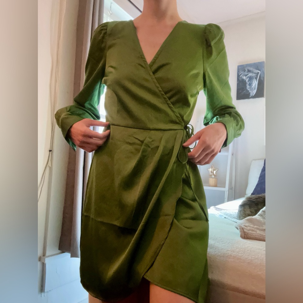 Green satin Abercrombie wrap dress